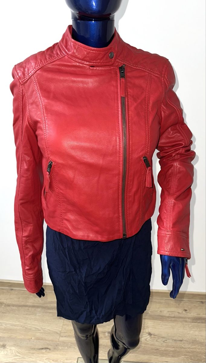 Tommy Hilfiger Jacken: TOMMY HILFIGER LEDERJACKE GR. M neuwertig – Neu (gemäss Beschreibung) aus Unteraegeri von MH203 3