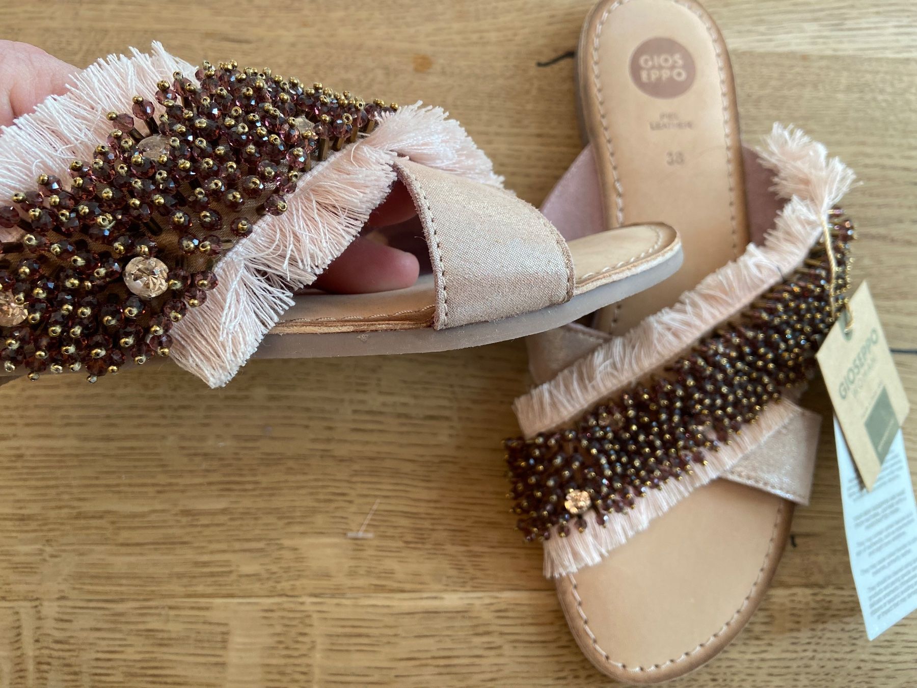 Scarpe da donna: Gioseppo, Sandalen, Gr. 38, Neu, Leder – Nuovo e nell'imballaggio originale da Zürich venduto da Pokimoki_1 3