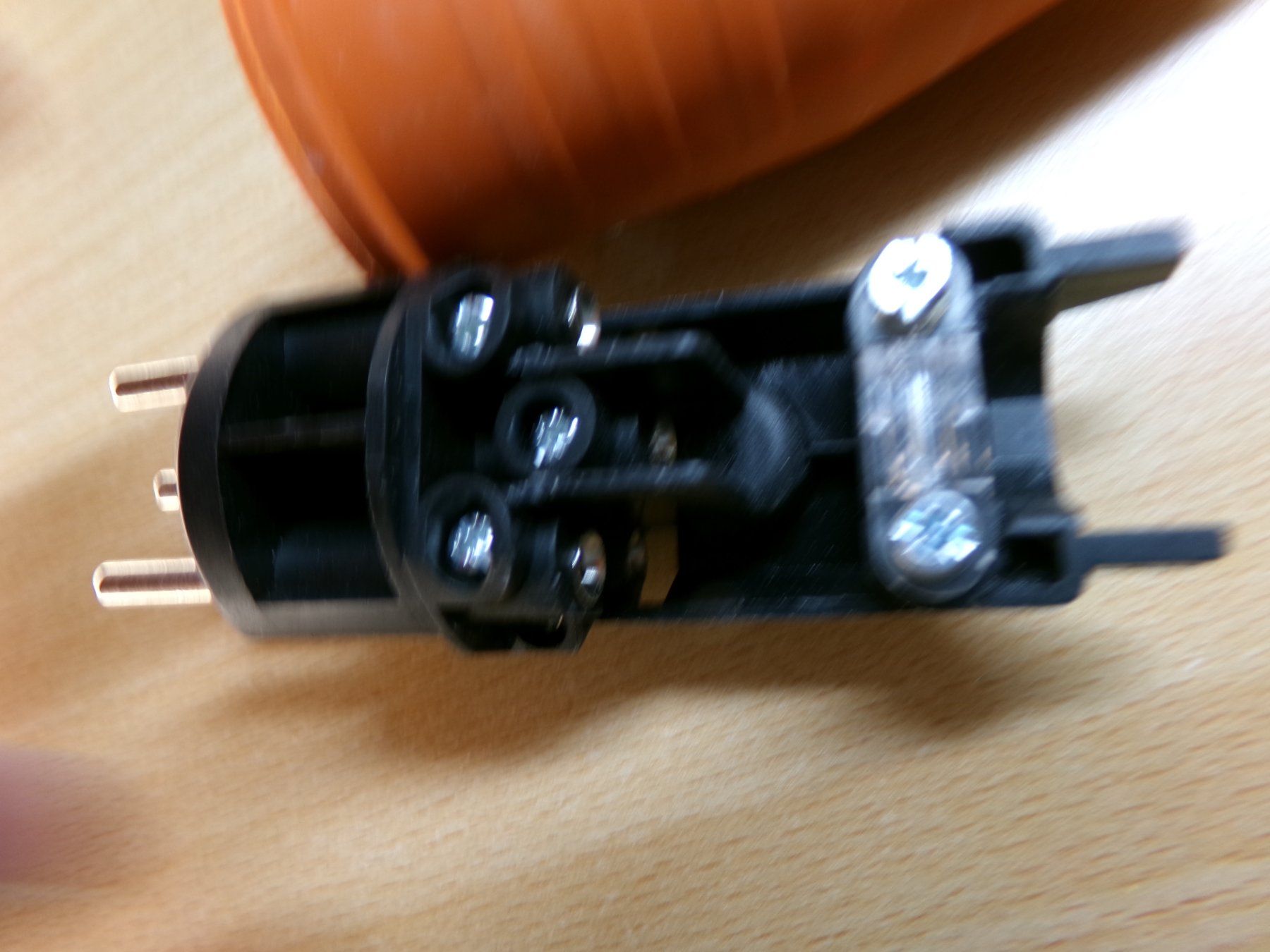Stecker: Stecker Typ15 – Gebraucht aus Hombrechtikon von Maloev17 3