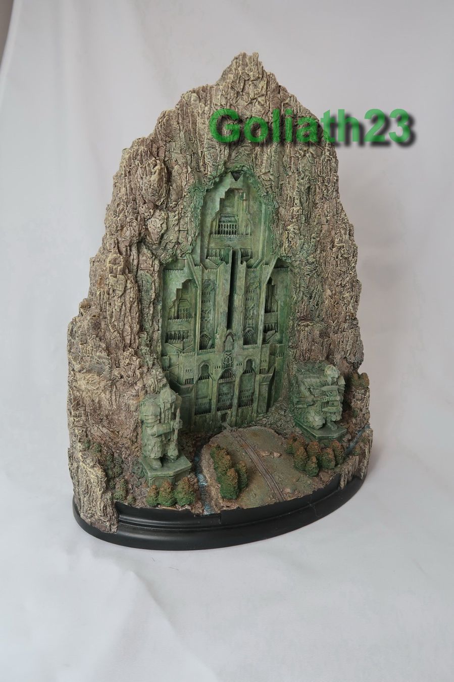 Statuette: Weta Workshop Front Gate To Erebor Environment The Hobbit – Usato da Flawil venduto da Goliath23 2