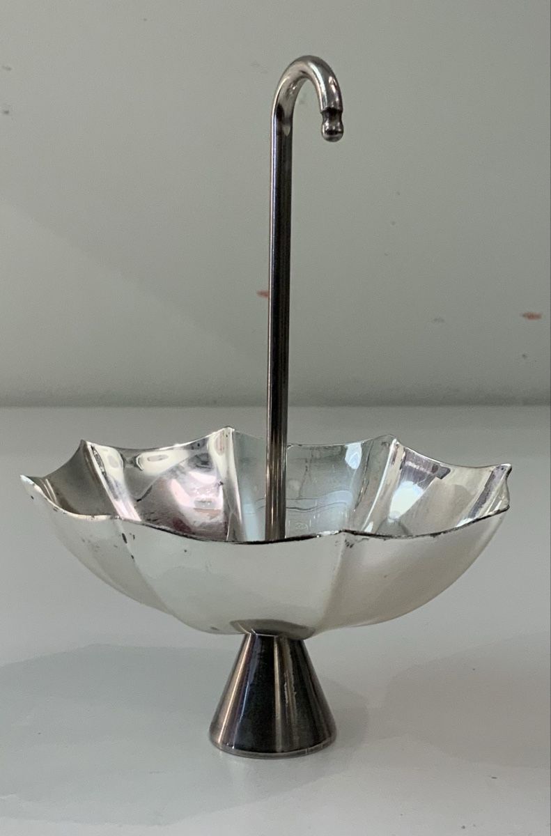 Statuette: Parapluie en métal argenté – Usato da rolle venduto da Tontonjulot 2