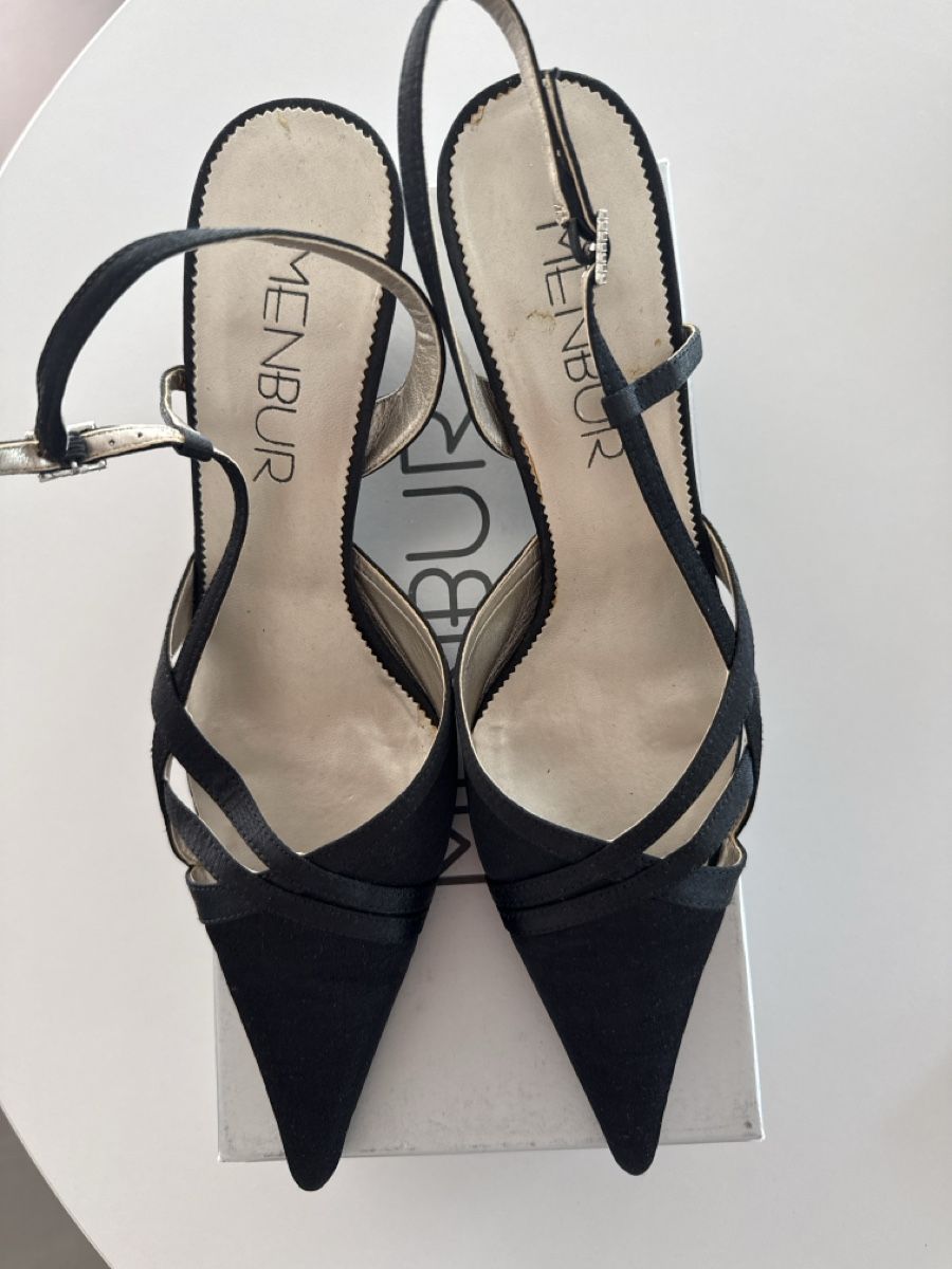 Scarpe da donna: Menbur Slingback Heels Black Size 39 – Nuovo (secondo la descrizione) da Zürich venduto da nad_s27g