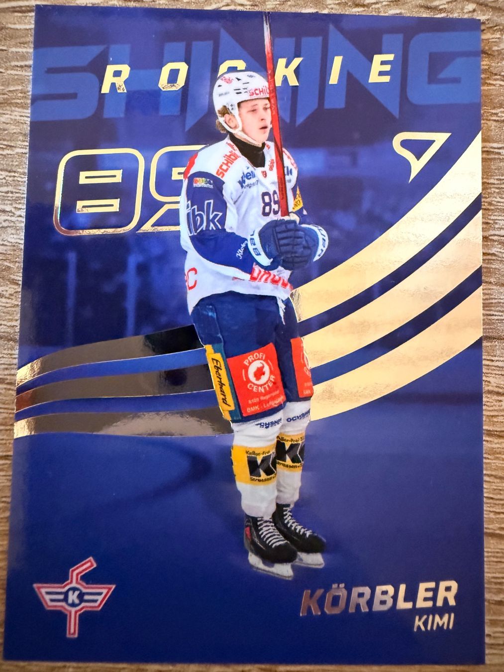 Sportzoo Carte collezionabili: Kimi Körbler - Kloten - Shining Rookie - SR-10 – Nuovo (secondo la descrizione) da Cheyres venduto da KeK04