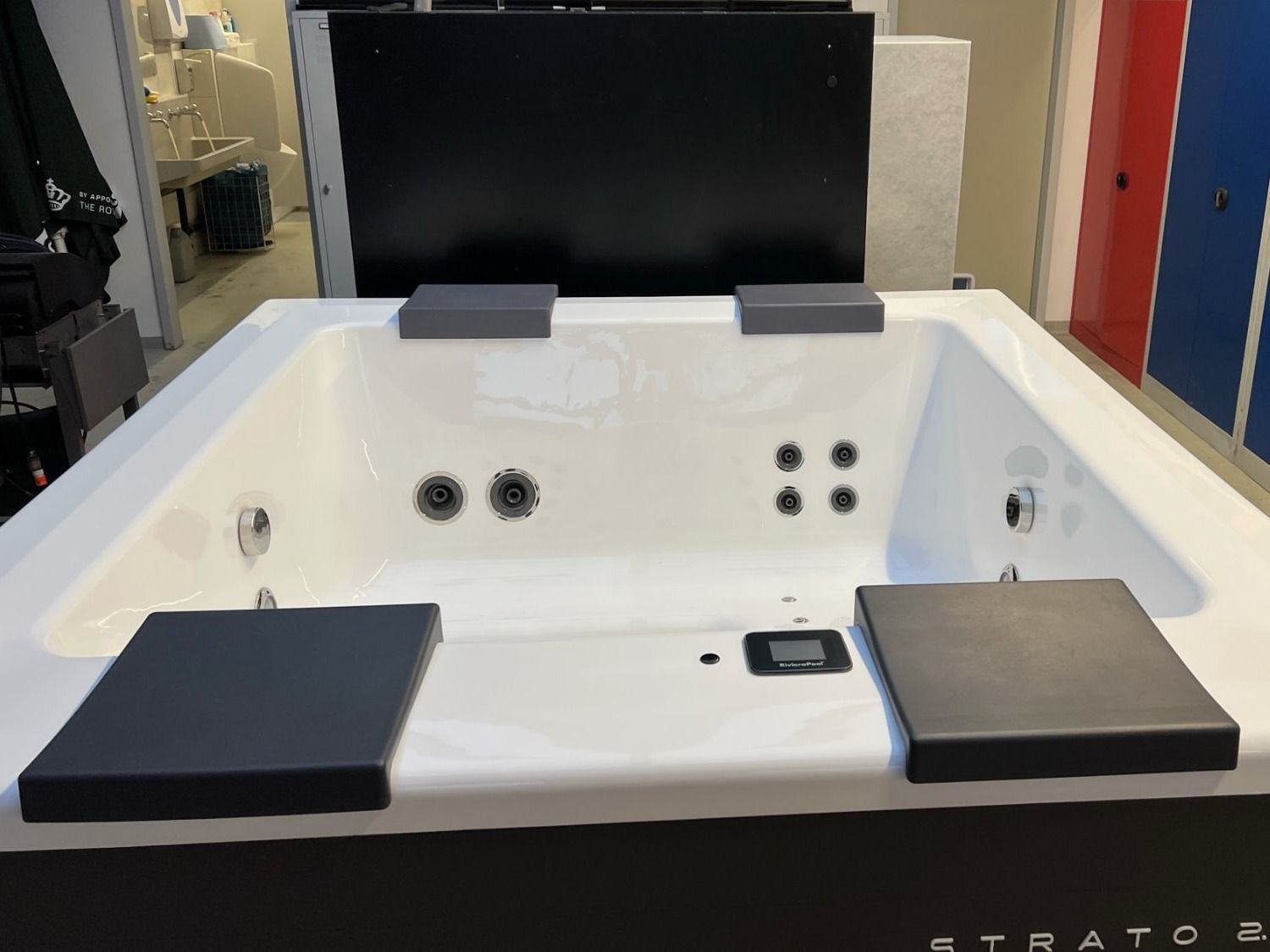 Bains à remous: Whirlpool Strato 2.1 Portable – Neuf avec emballage d'origine à Breitenbach par OJEB 4