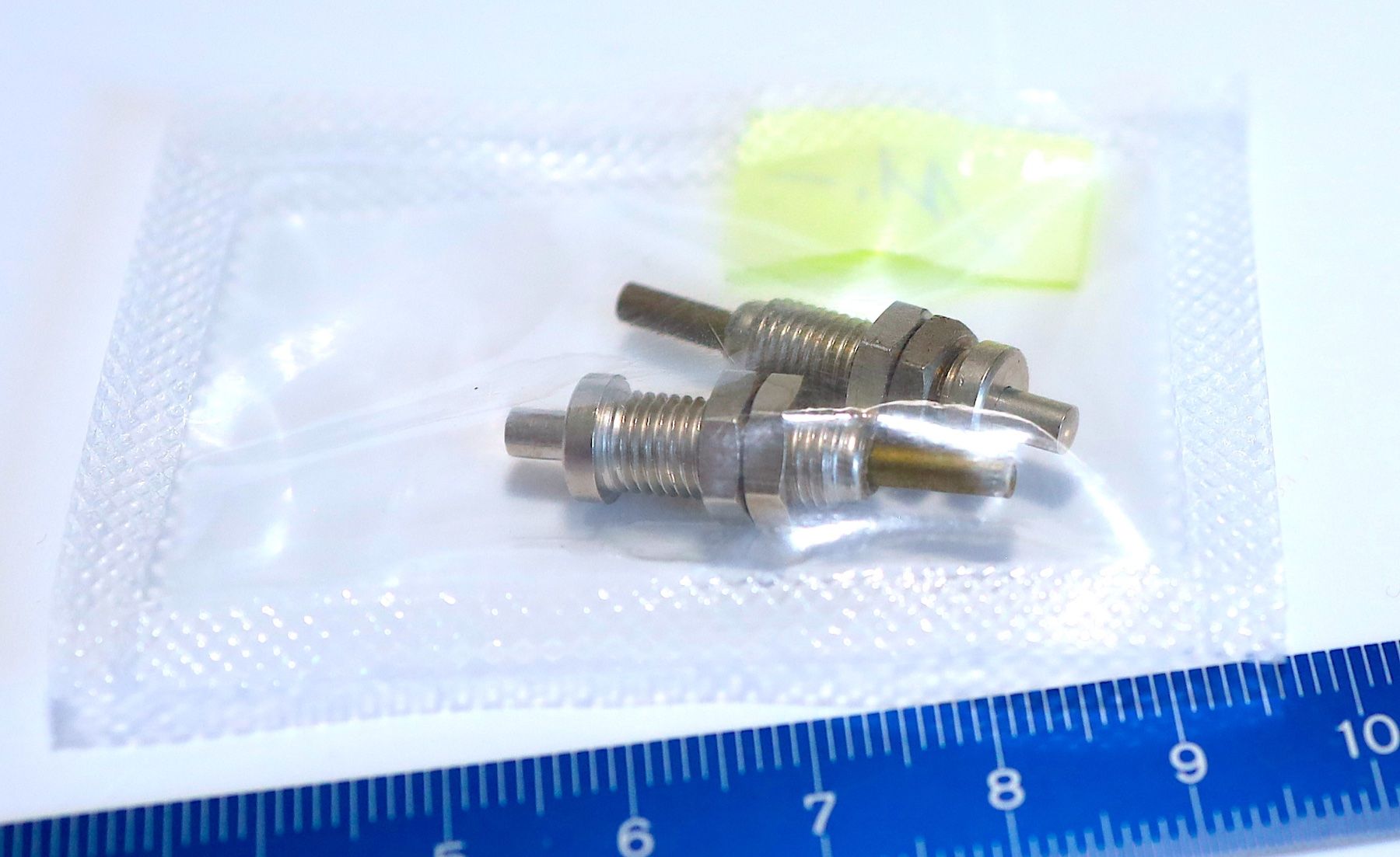 Märklin Modellini di ferrovie: 2 DRUCK SCHALT VORRICHTUNG – Nuovo e nell'imballaggio originale da Ipsach venduto da locky55 1