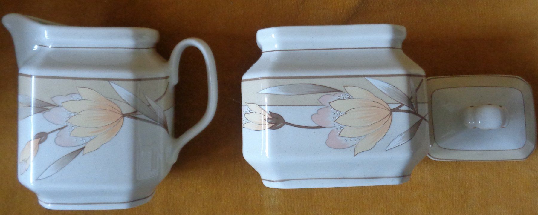 Winterling Set di piatti: WINTERLING KIRCHENLAMITZ KAFFEE SERVICE MONICA 27 STCK. – Usato da Lausanne venduto da kiliman73 3