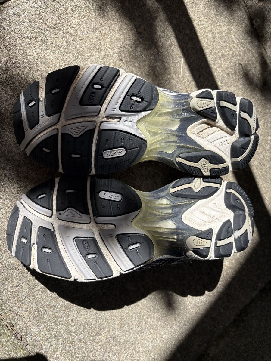 Asics Chaussures femmes: Asics GT-2160 Sneaker 37 – D'occasion à Zürich par Claubieten 3