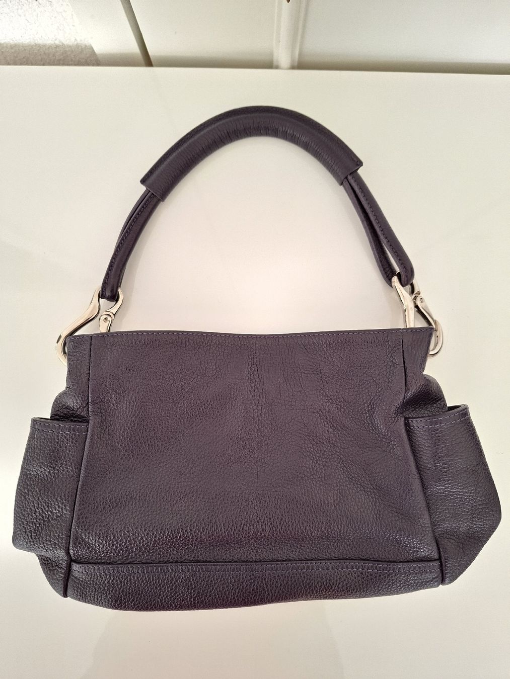 Borse da donna: Sac à main en cuir véritable violet prune – Usato da Lutry venduto da Sim_Sta 8