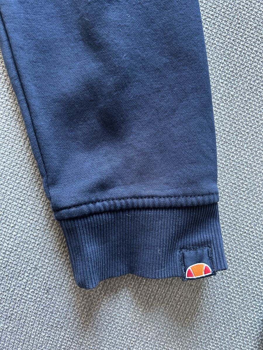 Ellesse Maglioni & Felpe: Pull Ellesse – Usato da Muraz (Collombey) venduto da Jul_ff 2