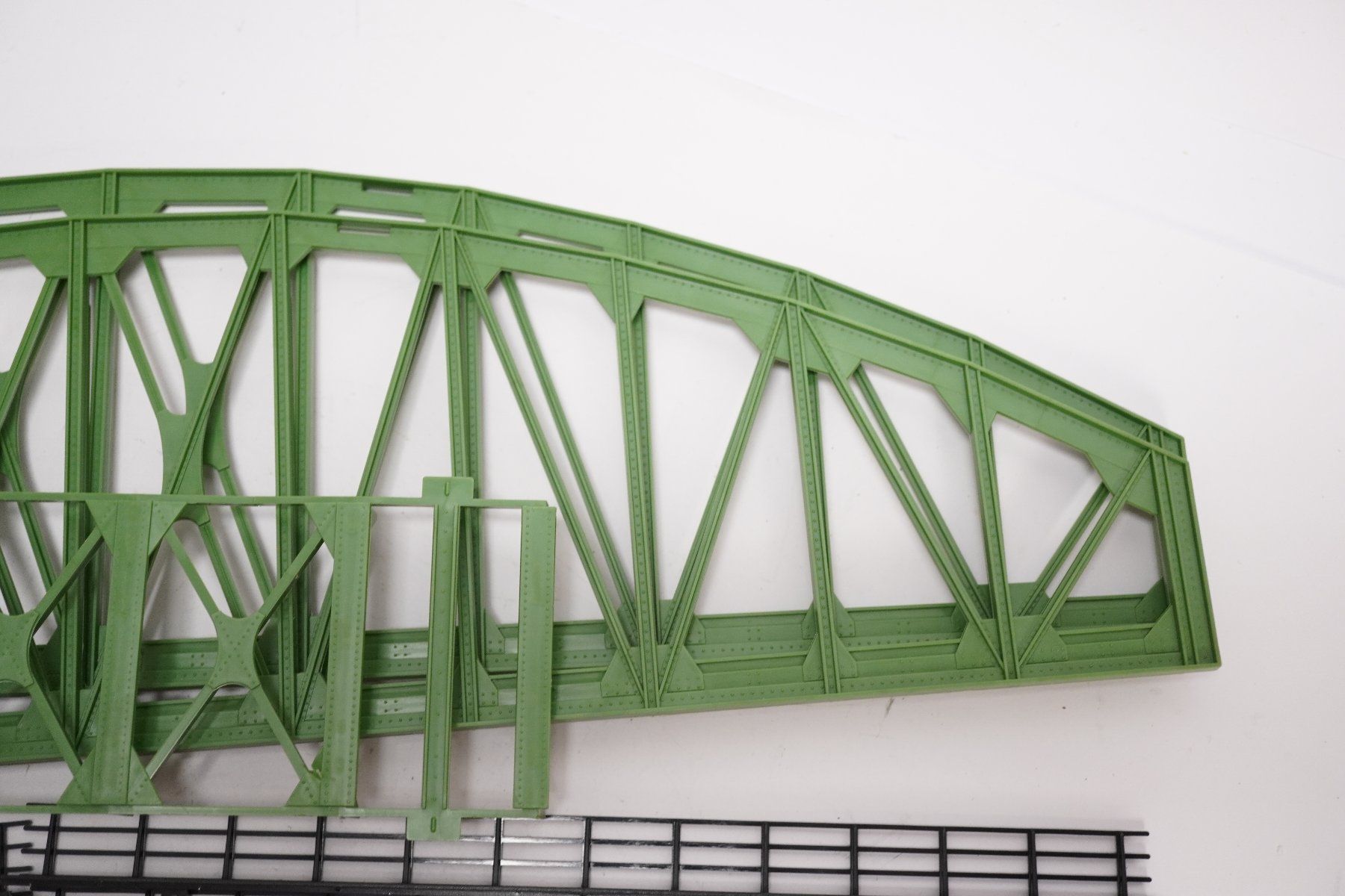Roco Modellini di ferrovie: 2∑ Roco 40081 Bogenbrückenbausatz – Usato da Uetendorf venduto da tigermuegi 3