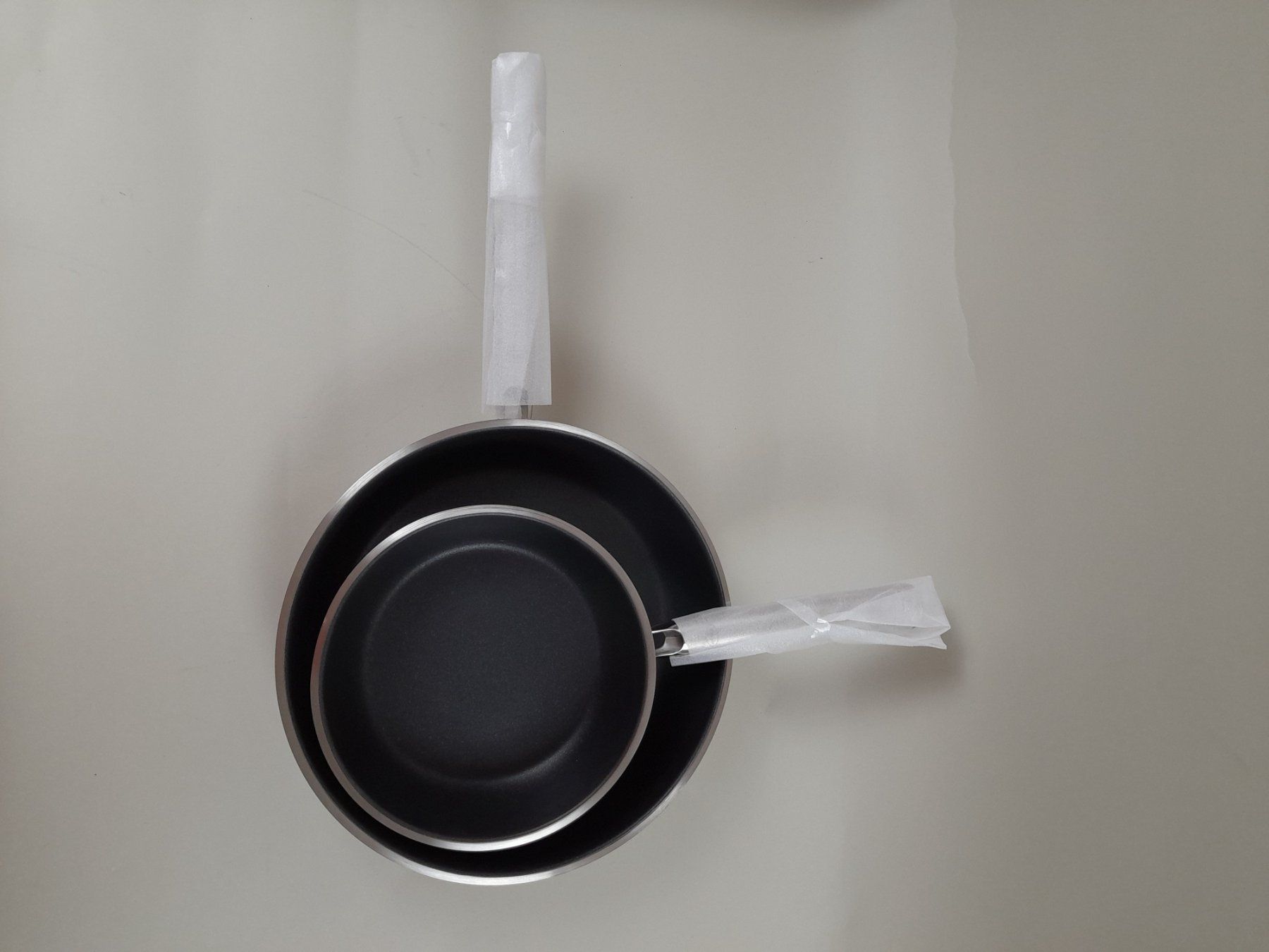 Rösle Padelle: RÖSLE "Elegance" Pfannenset 2-teilig – Nuovo (secondo la descrizione) da Liebefeld venduto da Restwert_Liebefeld 1