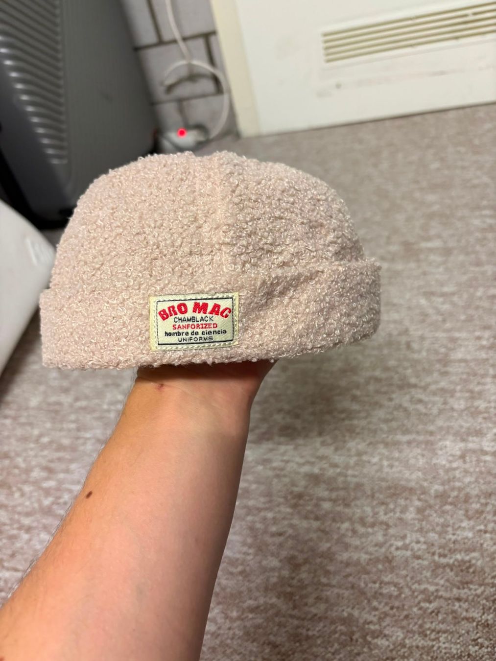 Hüte, Mützen & Caps: Docker Caps / Beanies Bundle – Gebraucht aus Adliswil von thiago1995 3