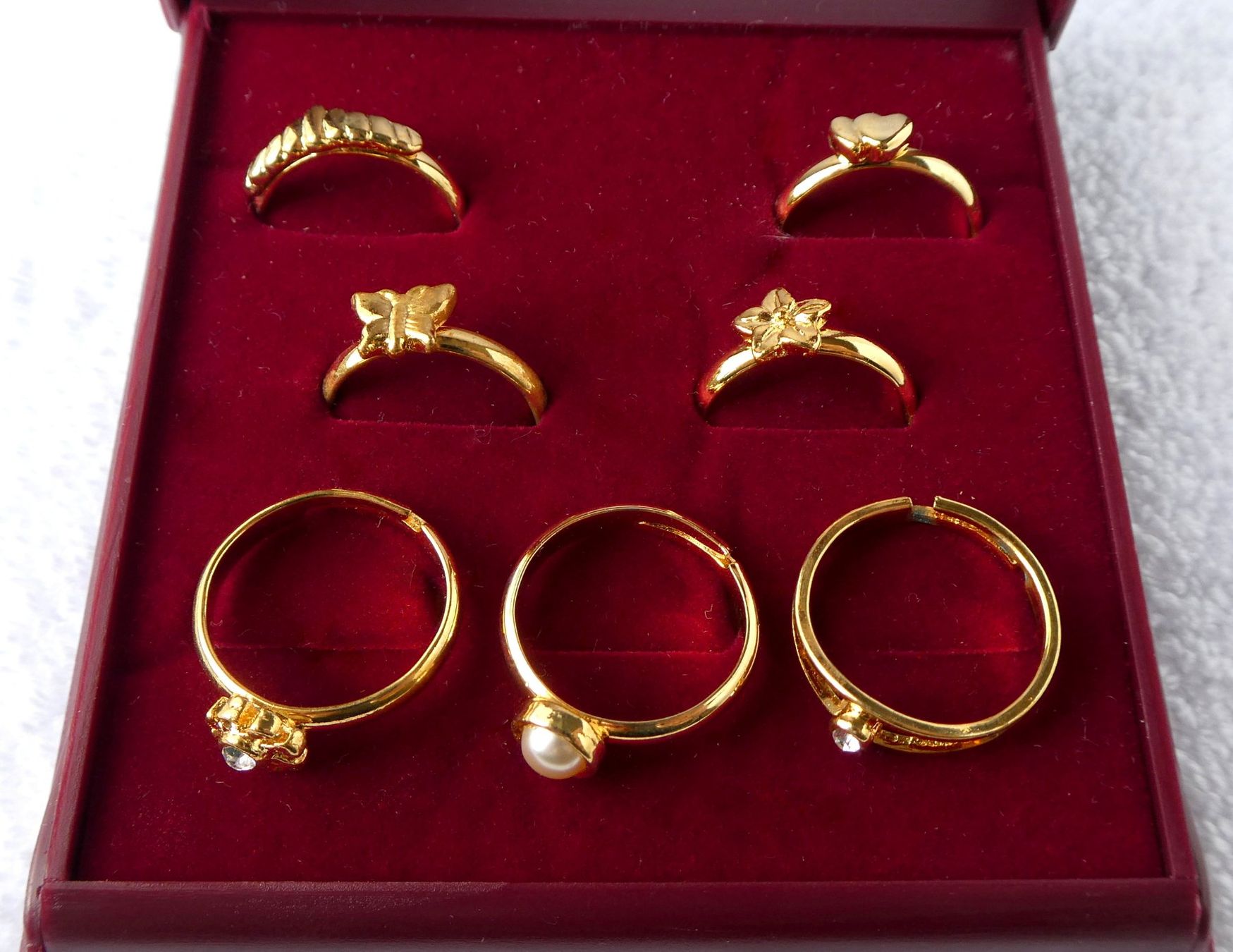 Ringe: 7ner Set Fingerringe mit Steinchen Perle Schmetterling Herz – Neu (gemäss Beschreibung) aus Frauenfeld von ZAZ12 1