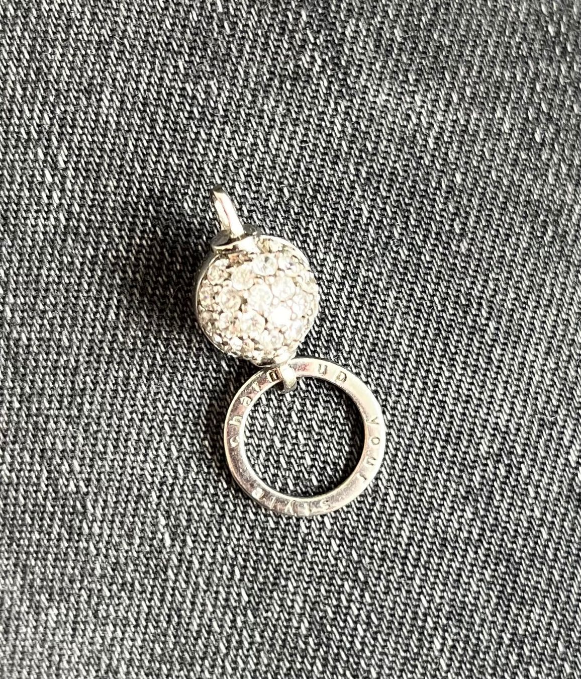 Esprit Ciondoli: Pendentif Esprit – Usato da Puplinge venduto da Cechth