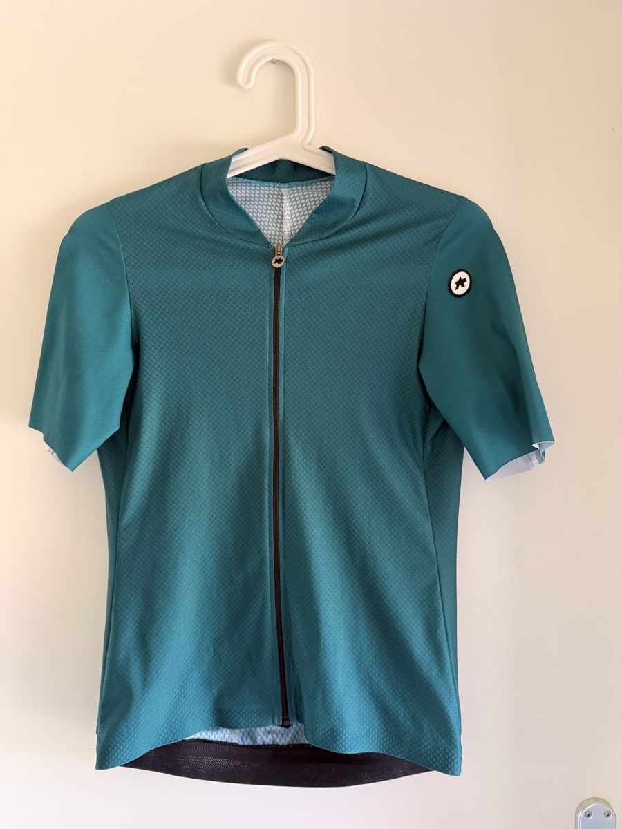 Assos Canottiere & Pantaloni: Maillot Assos cyclisme  – Usato da Sugiez venduto da Mlle_Bakets