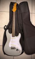 Jay Turser Strat. JT-300-CRS E-Gitarre inkl. Gigbag
