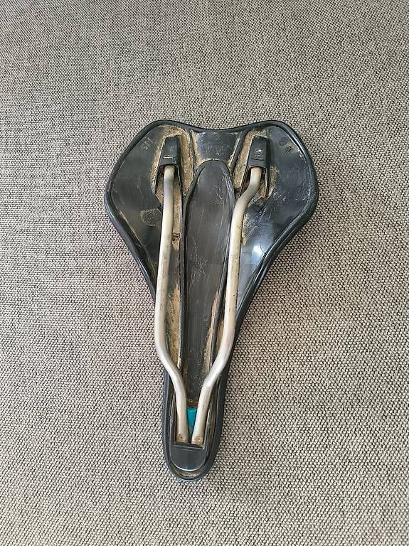 Pièces détachées: Selle Italia Sattel – D'occasion à Kaltenbach par wal_b2wg 1