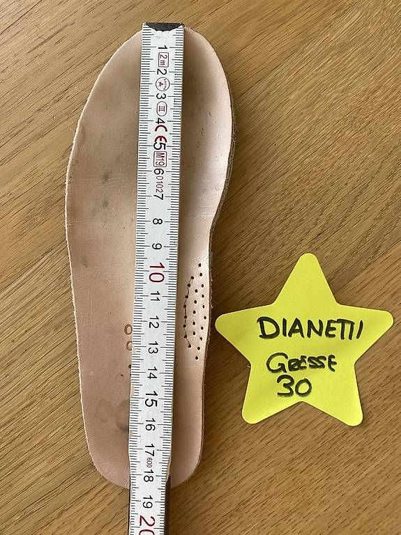 Scarpe per ragazzi: Dianetti Winterschuhe Grösse 30 – Usato da Ebikon venduto da sherra 2