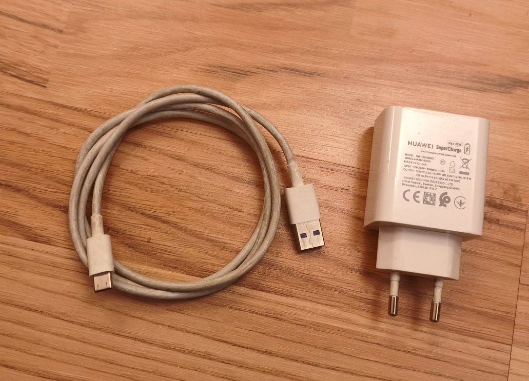Huawei Handys / Smartphones: Huawei P40 lite – Gebraucht aus Hinwil von Islaw 2