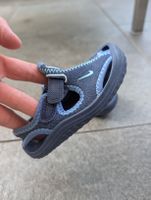 Nike Sandalen Kinder Grösse 25 Neuwertig