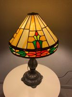 Tiffany-Stil Glas Massiver Metallfuss