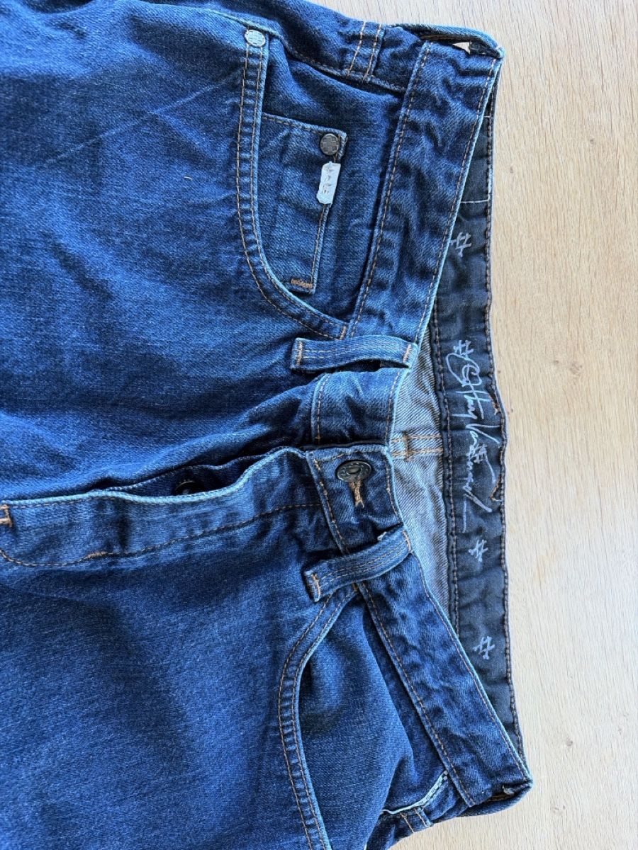 Jeans: Dunkelblaue Jeans 34/32 – Usato da speicher venduto da danicole 1