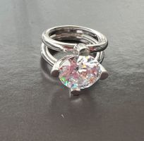 Neuer Ring aus Silber mit grossem Zirkonia Gr. 54