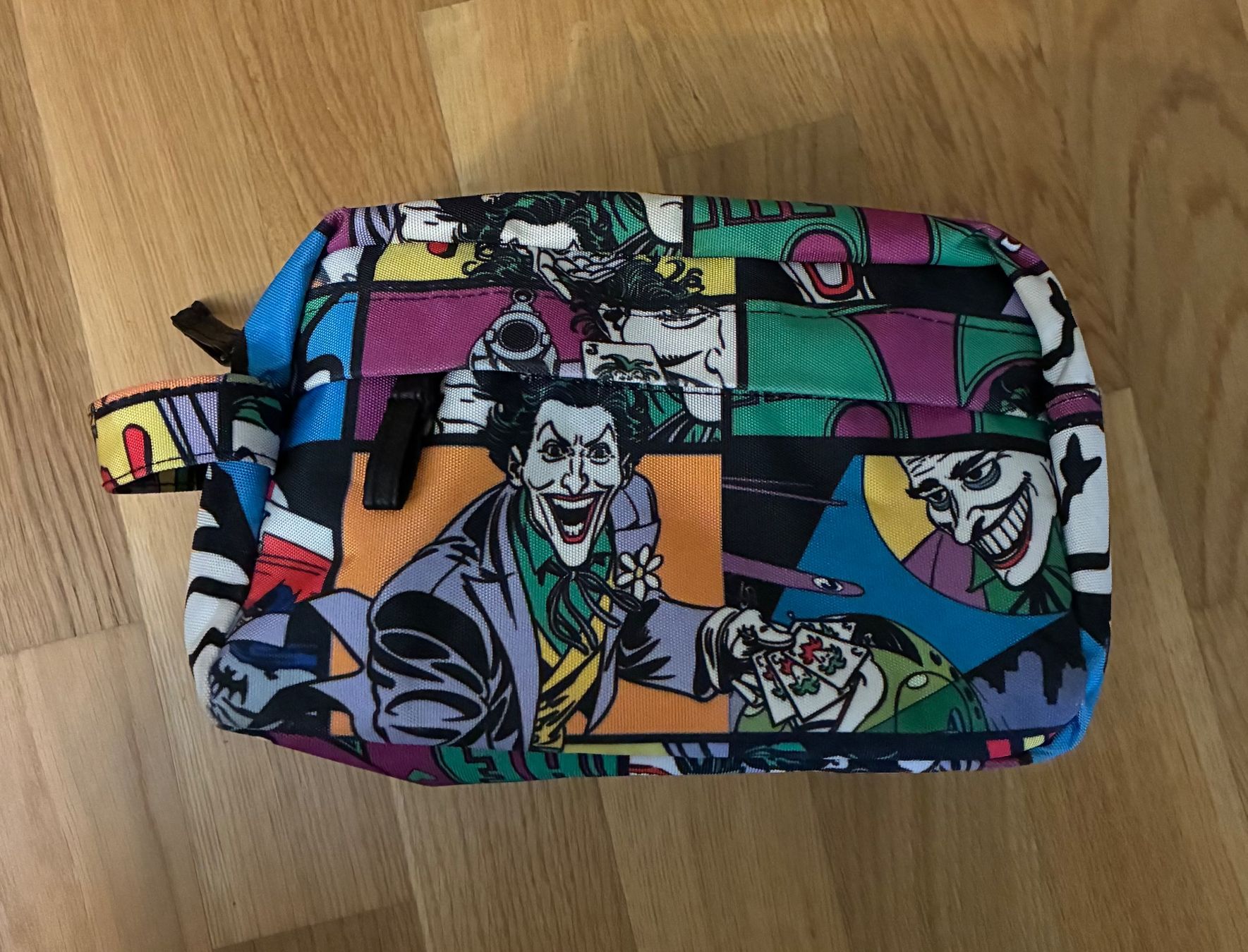Custodie per cosmetici: Joker Kulturbeutel / Necessaire DC Comics – Usato da Bern venduto da RageMM87