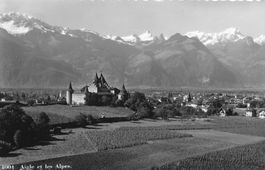 Aigle VD Schloss und Alpen Panorama