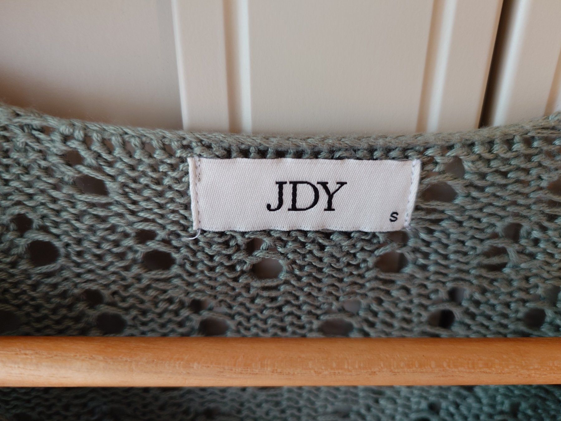 JDY Pulls & Sweat-shirts: Cropped Strick-Pullover von JDY | S – D'occasion à Muri AG par komich4 2