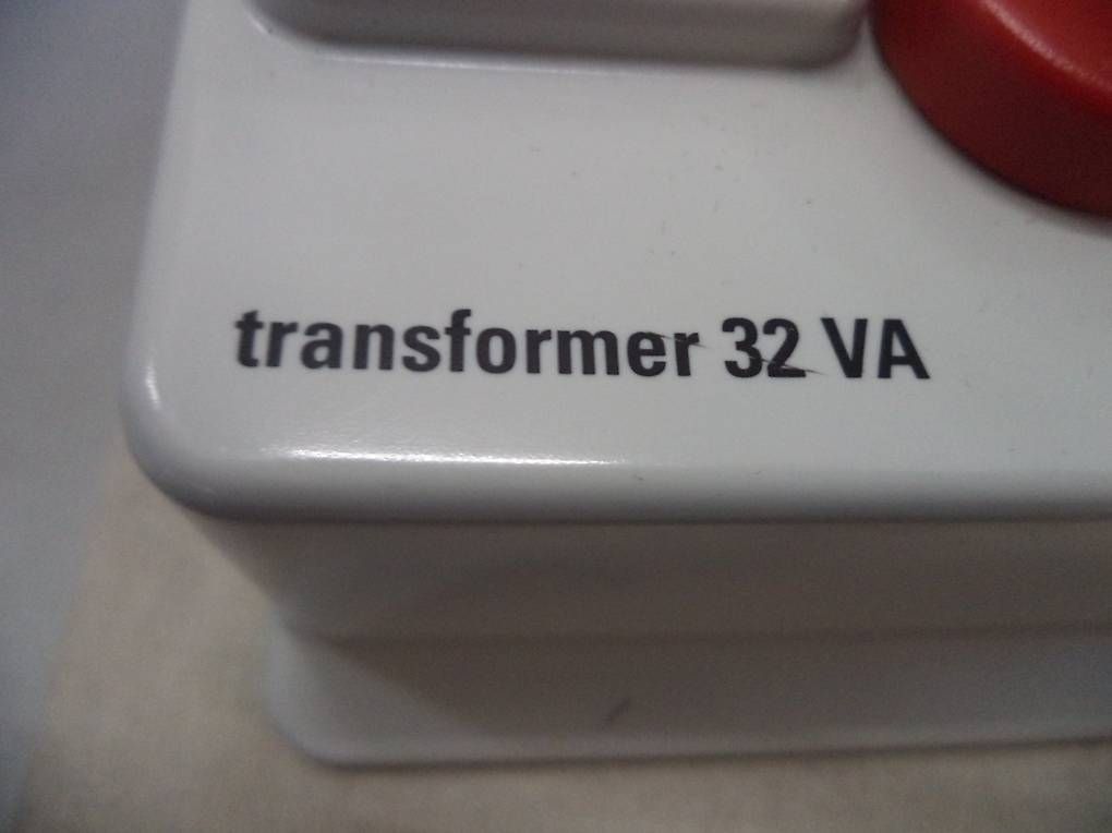 Märklin Modellini di ferrovie: märklin transformer 32VA neu – Nuovo (secondo la descrizione) da Rieden AG venduto da Wirth03 1