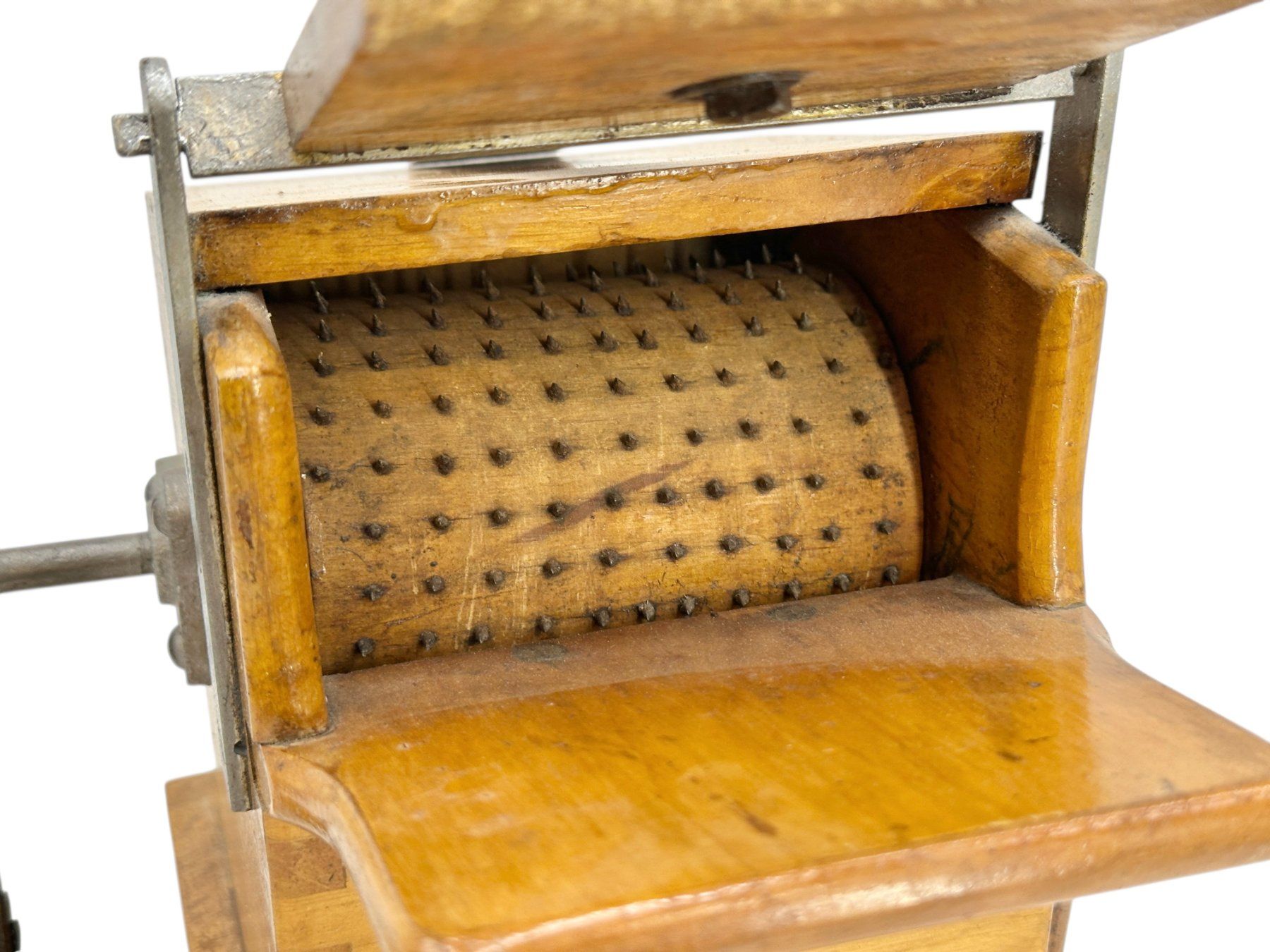Küchengeräte: Ancienne Râpe à parmesan en bois "PB" – Gebraucht aus Morges von sauveurdetresors 8