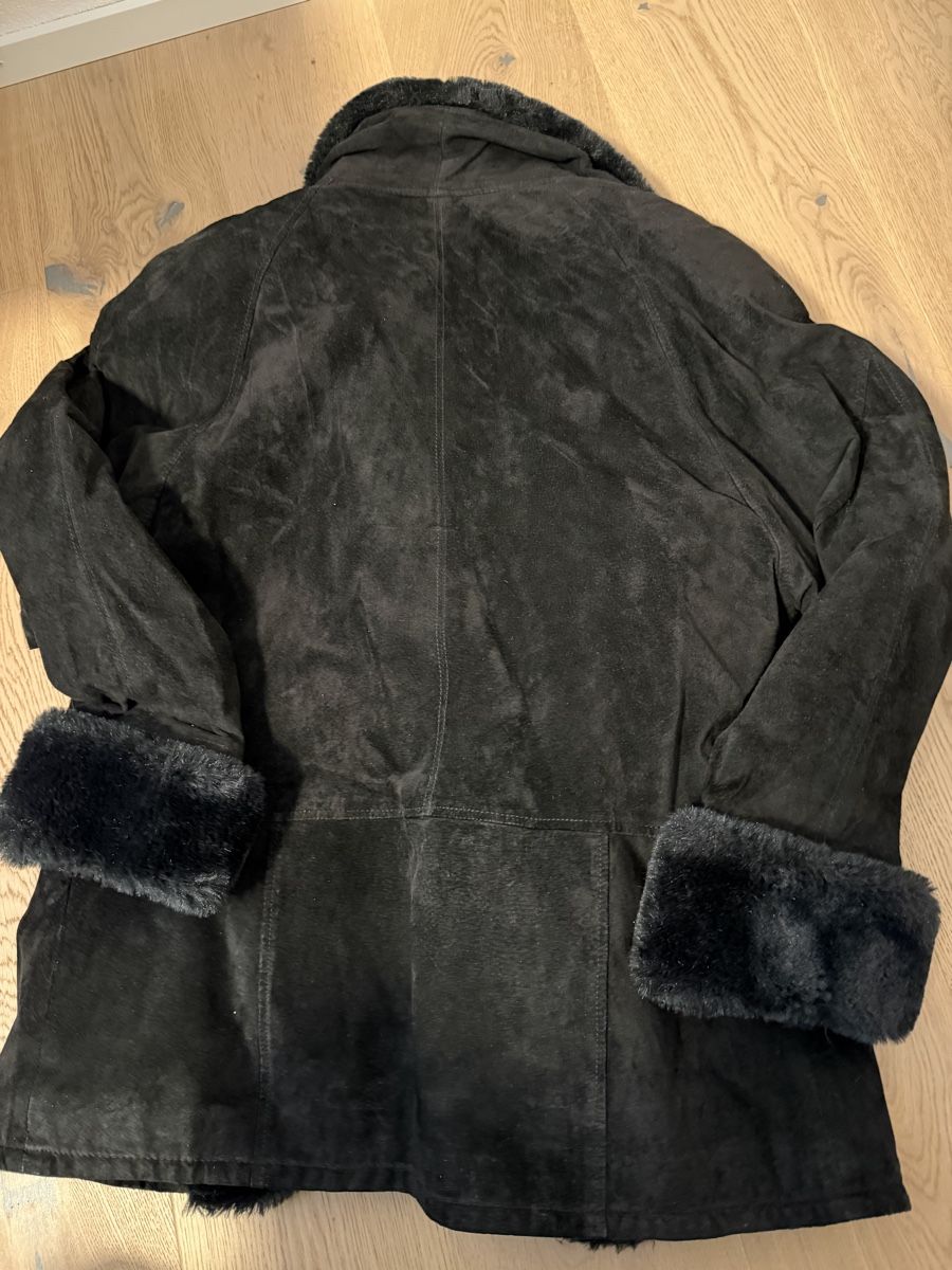 Cappotti: Winter Jacke Frey, Gr. 36 – Usato da Susten venduto da AMAZE 3