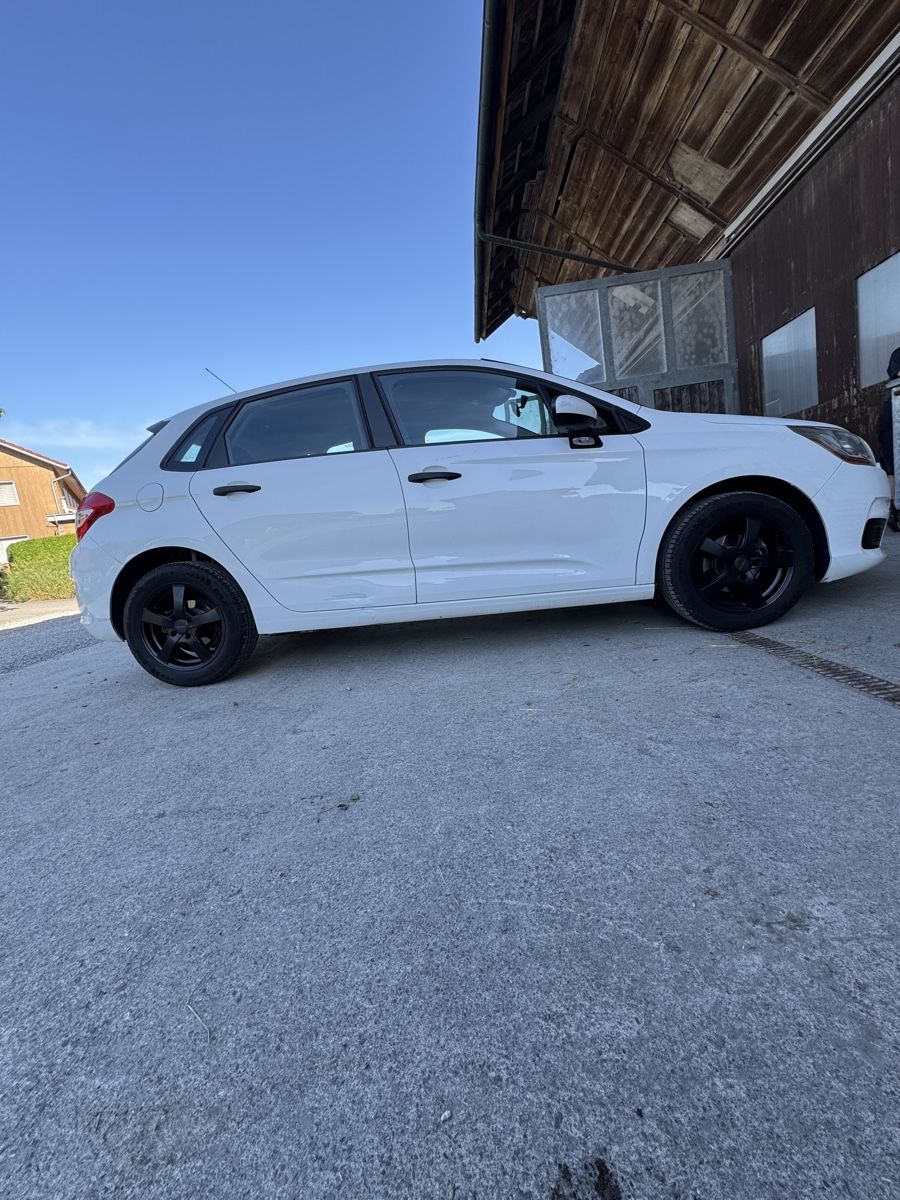 Citroën Automobili: Citroën C4 MFK 11.25 Service 06.26 – Usato da Zug venduto da passione_abarth 2