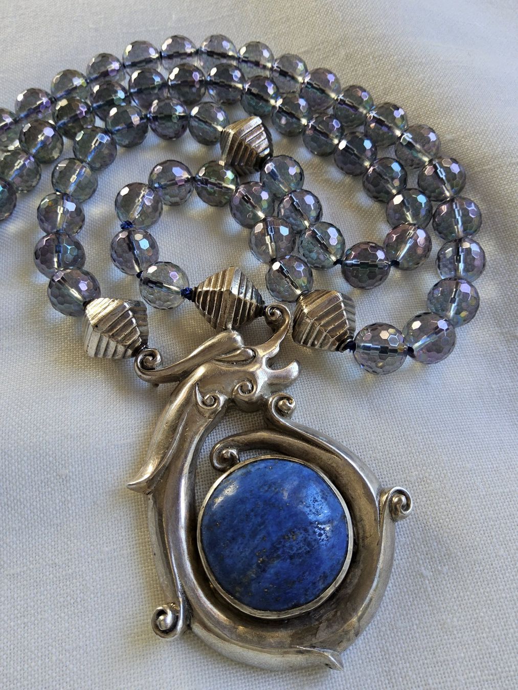Catenine: Statement Sterling Lapis Drachen Kette an irisierendem Glas – Usato da Zürich venduto da helsan 8