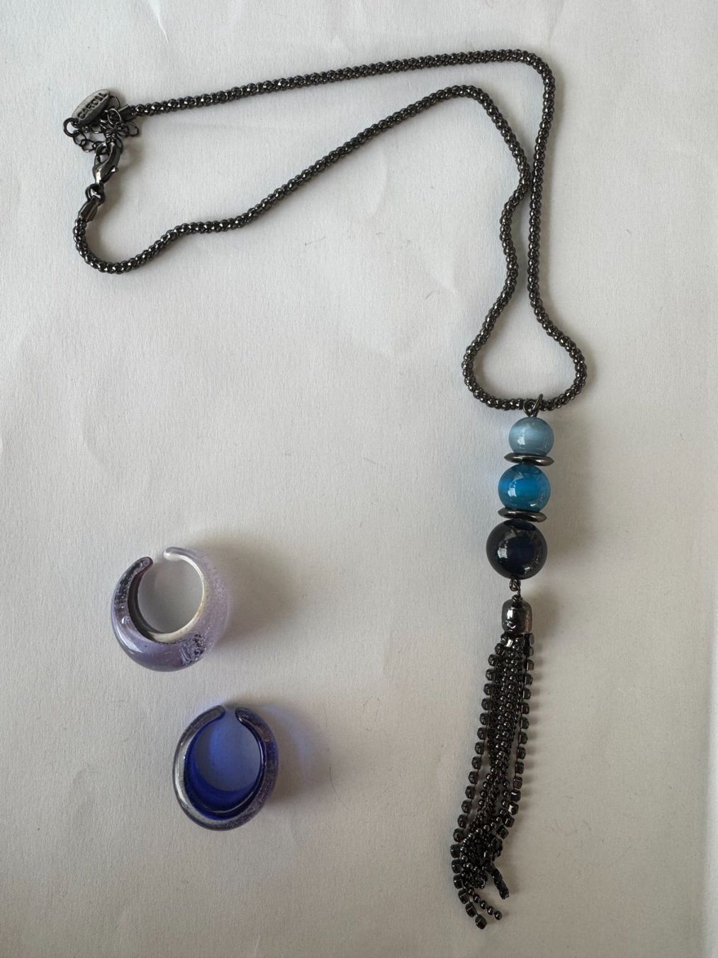Sonstiger Schmuck: CAROLL collier avec deux bagues – Gebraucht aus Lausanne von PlusValue_Lausanne