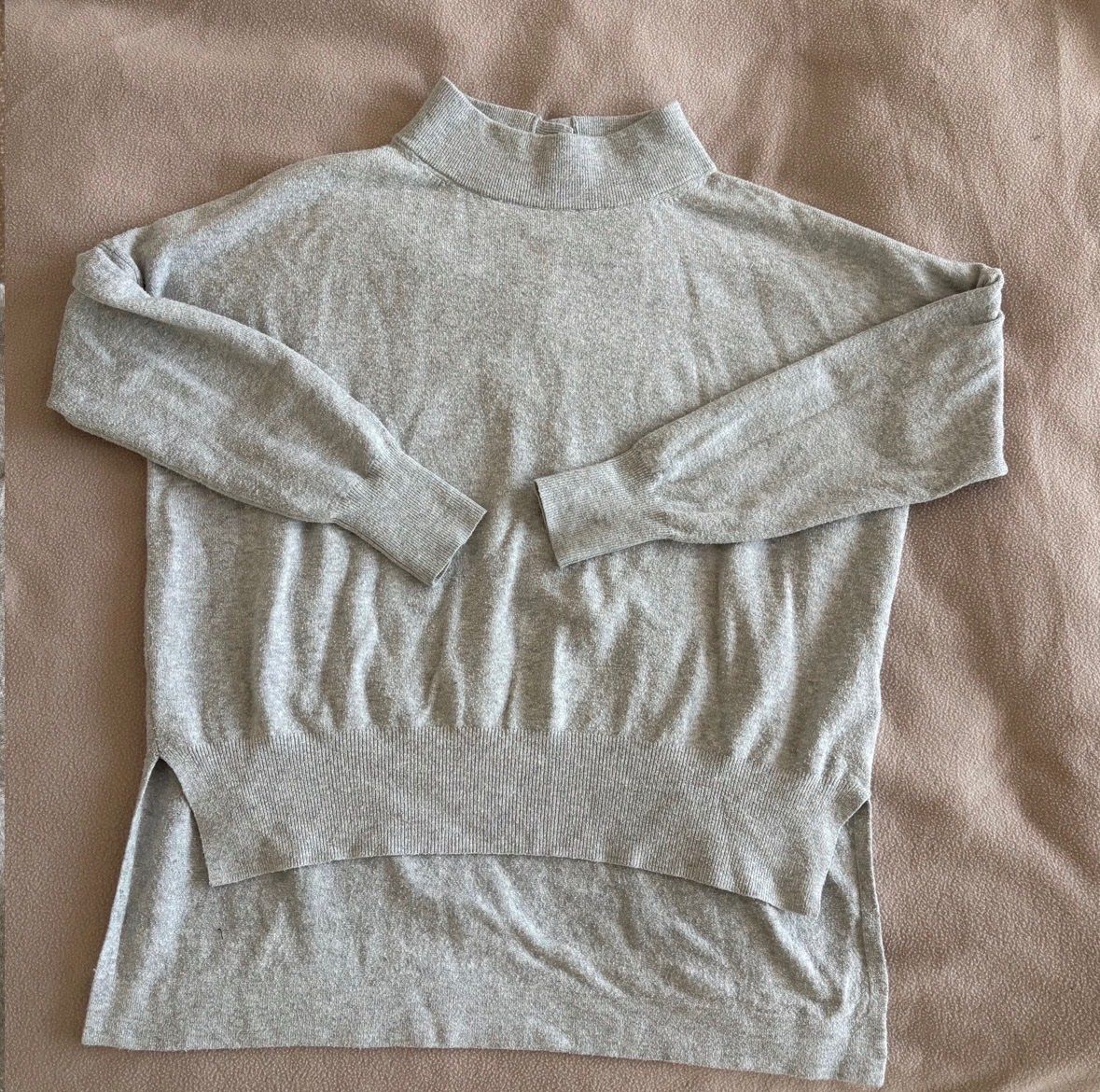 French Connection Maglioni & Felpe: French Connection Grey Mock Neck Sweater L – Usato da Montreux venduto da m.mlkstn 1