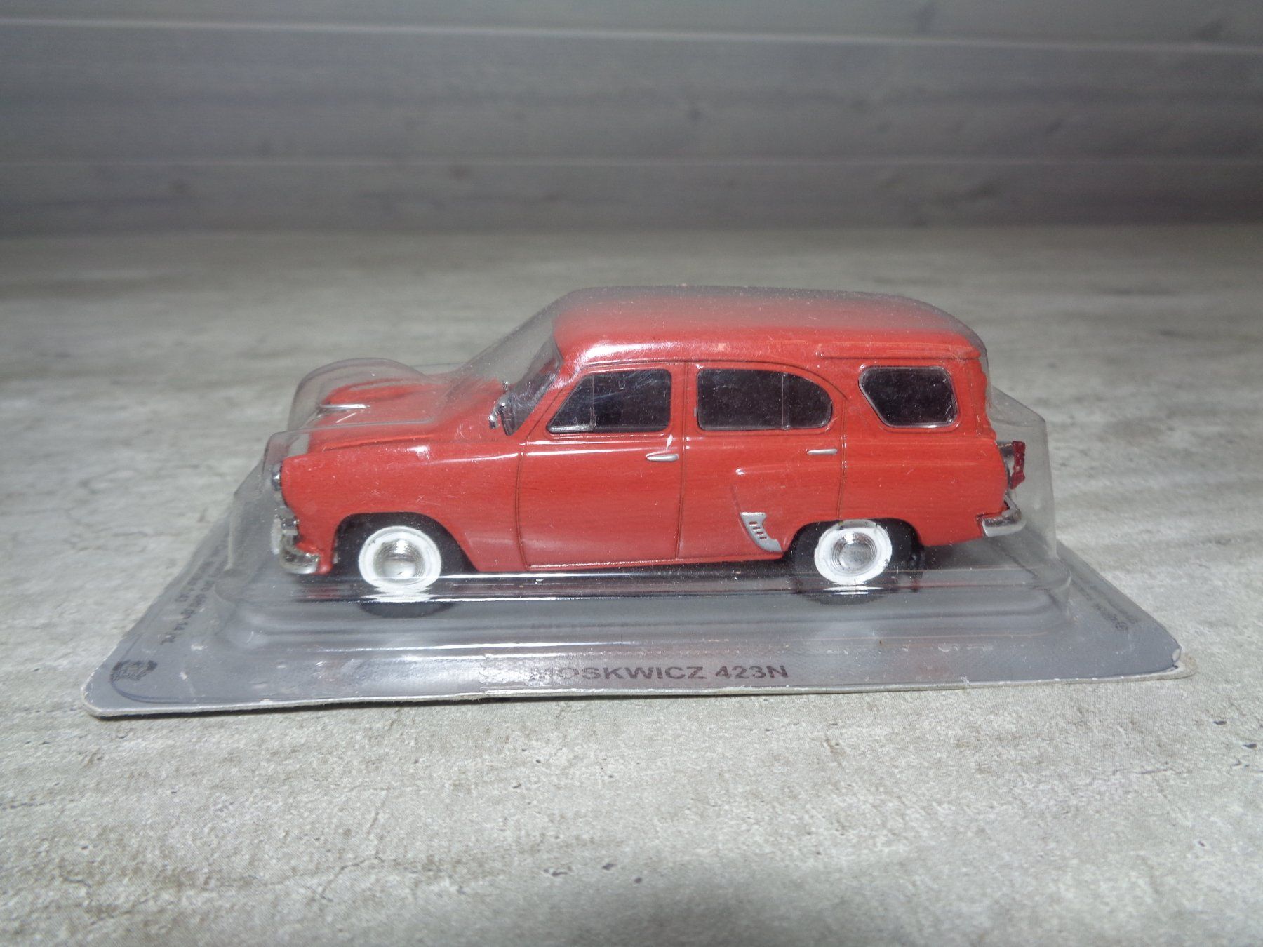 Modellini d'auto: Ist 1:43 Moskwitcz 423N – Nuovo e nell'imballaggio originale da Reconvilier venduto da rallycar 1