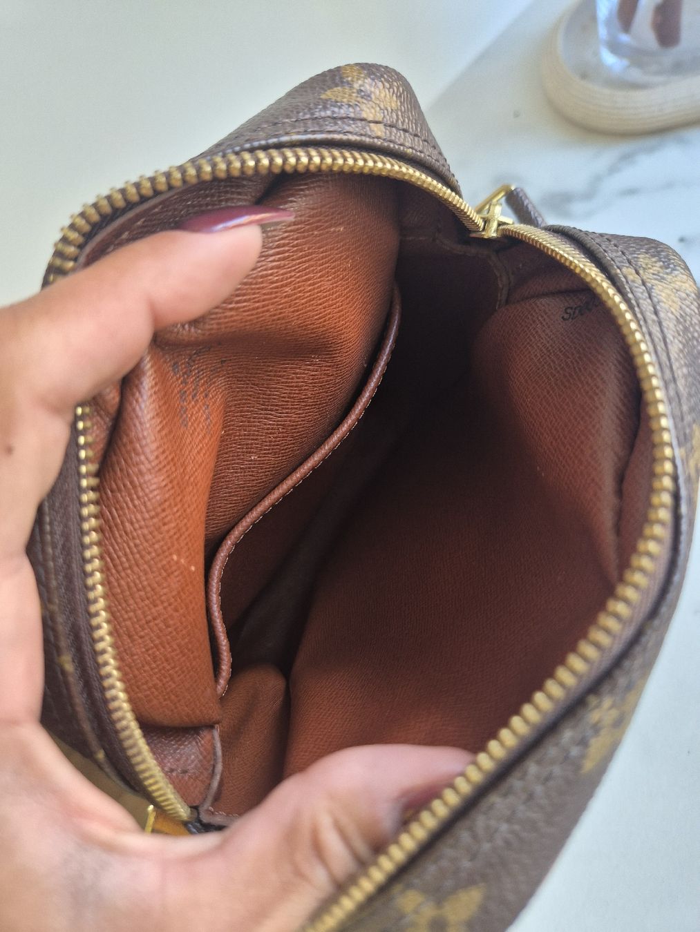 Louis Vuitton Sacs: Louis Vuitton Danube  – D'occasion à Weisslingen par Airgate 6
