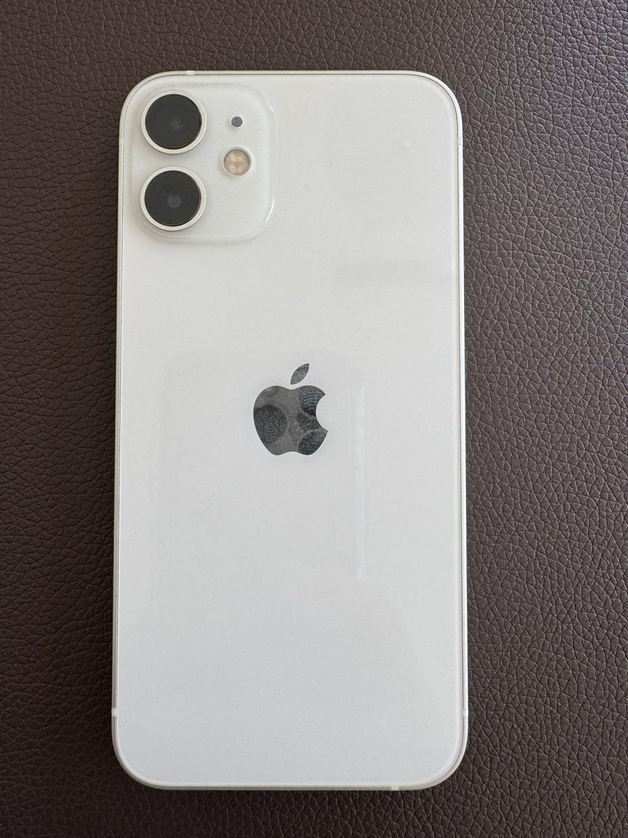 Apple Handys / Smartphones: Smartphone Apple iPhone 12 mini weiss  – Gebraucht aus Escholzmatt von BiLi55 1