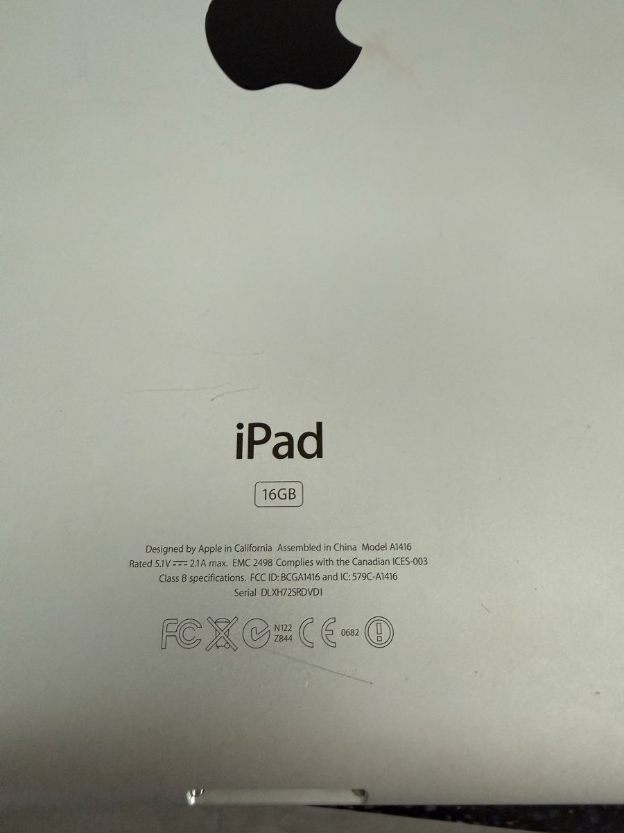 Apple Tablet PC: iPad 16gb model A1416 – Difettoso da Claro venduto da KarinS84 1