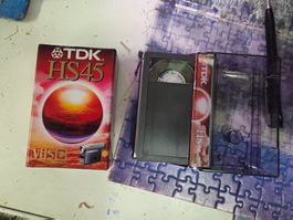 TDK HS45 VHS-C Leerkasette (45min Laufzeit) 2 Stück
