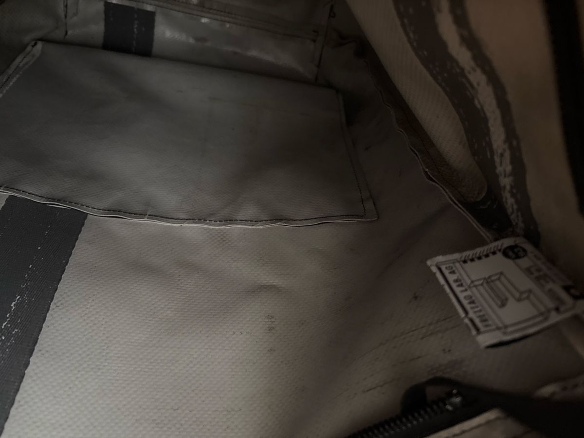 Freitag Taschen für Damen: Freitag Tasche hellgrau blau Modell Betty  – Neu (gemäss Beschreibung) aus Basel von clemens2 3