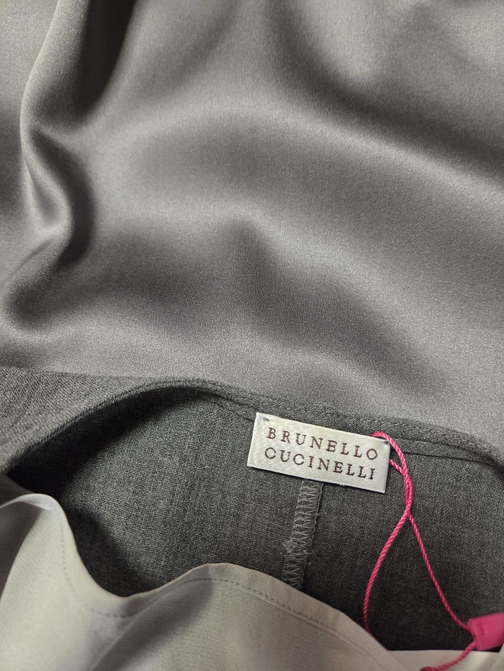 Brunello Cucinelli Vestiti: Brunello Cucinelli Kleid – Usato da Zürich venduto da finesse.shop 4