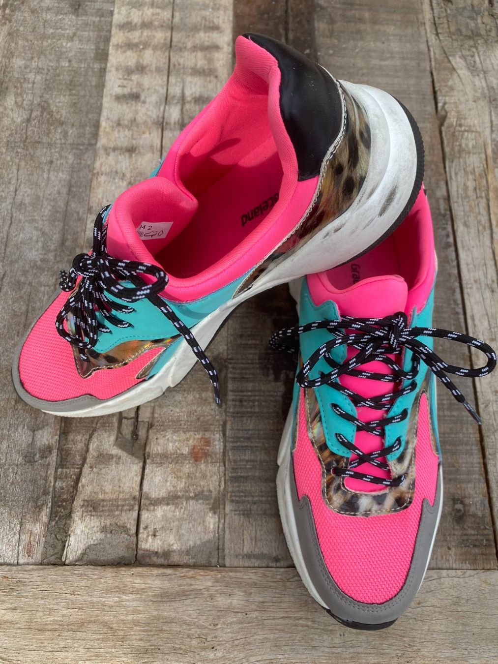 Graceland Scarpe da donna: trendige Graceland Sneaker,  Gr. 40 – Usato da Stetten SH venduto da jani-design