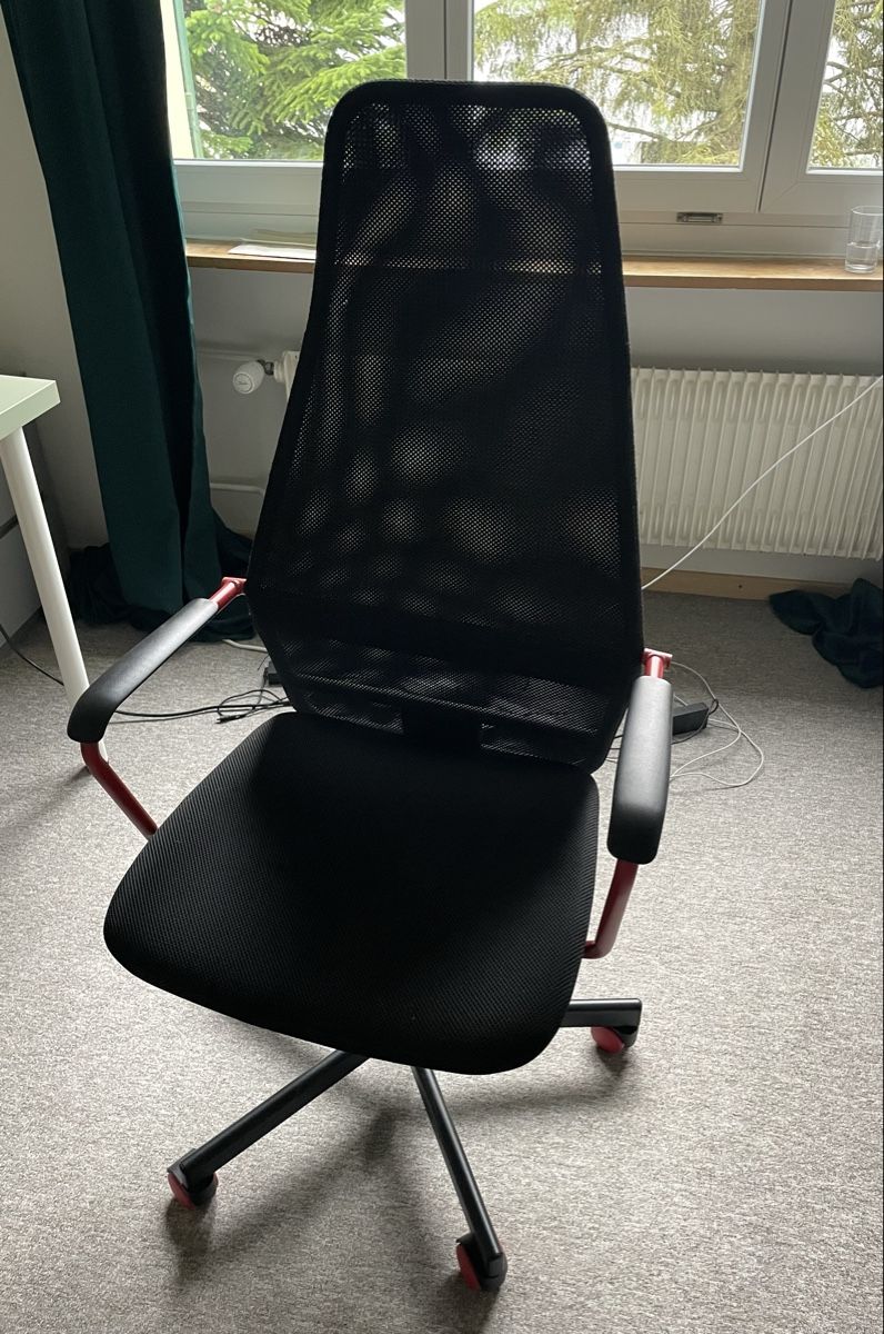 Ikea Stühle: Gamingstuhl / Bürostuhl – Gebraucht aus Glattbrugg von chiara_msc