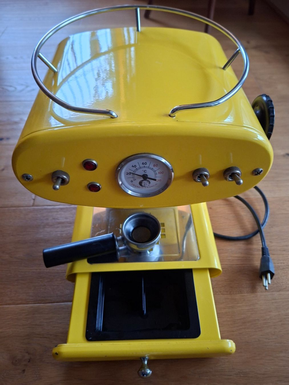 FrancisFrancis! Kaffeemaschinen & Espressomaschinen: Francis Francis! Magic L'Espresso, gelb, – Gebraucht aus Zürich von Volvolette 1