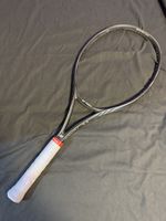 Yonex VCORE 98, 305g, Griffgrösse 3