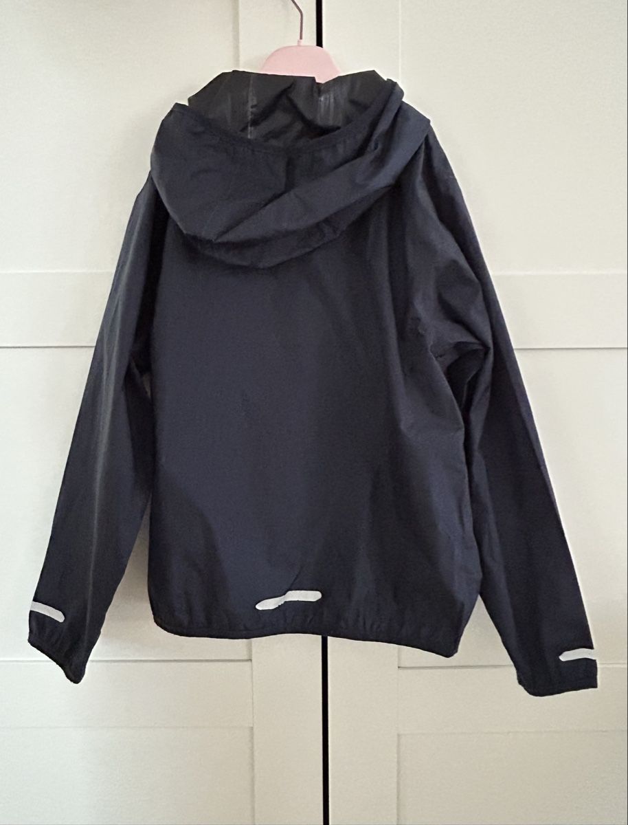 Jacken & Mäntel: Crivit girls packable rain jacket Regenjacke 8-10 Y – Gebraucht aus Kilchberg ZH von malibubeach 2
