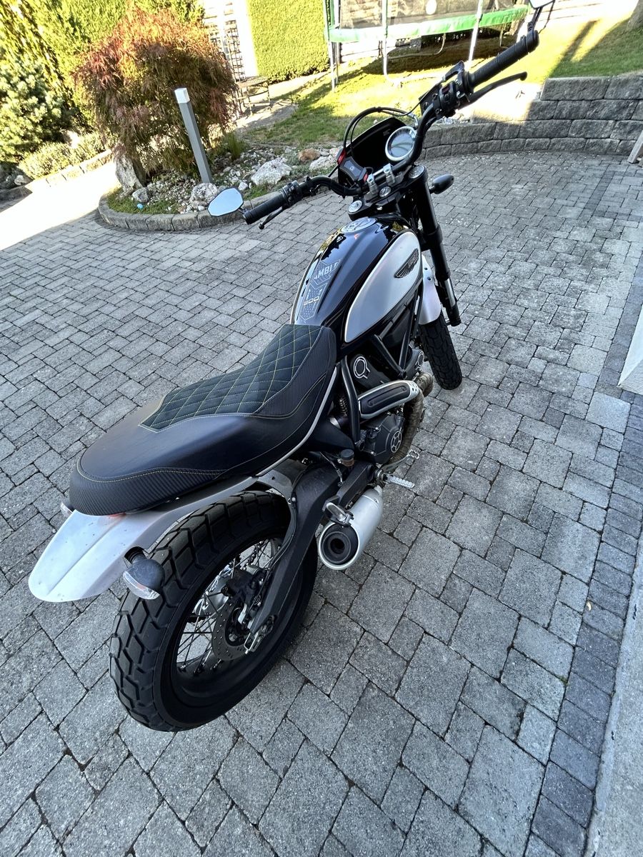 Ducati Strada: Ducati Scrambler 800 von 2015 – Usato da Rupperswil venduto da 4l310rsi 1